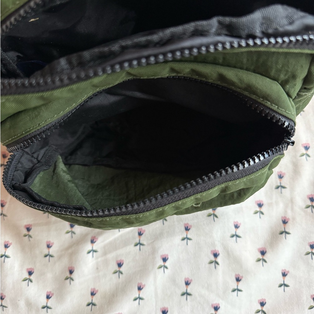 Bay Laurel Baggu Fanny Pack - Picture 5 of 6